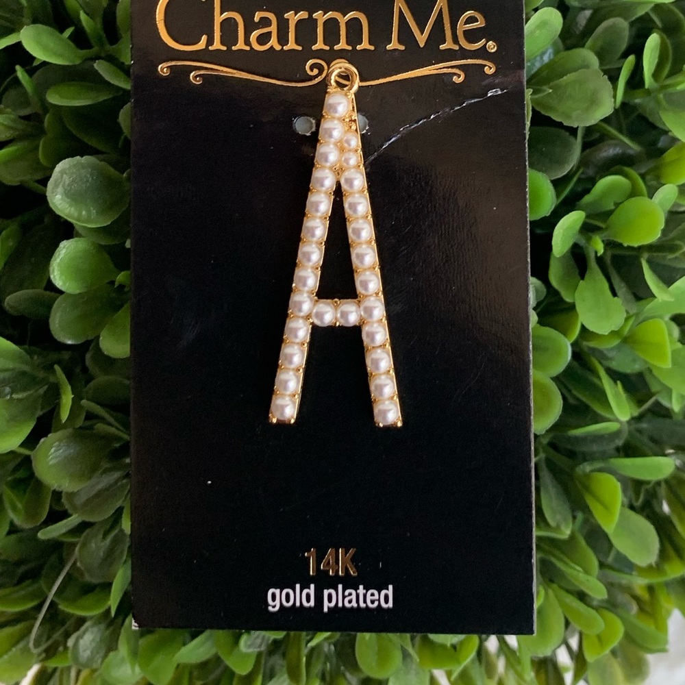 Faux Pearl Monogram A Initial Statement Necklace - image 6